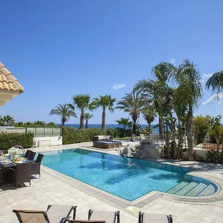 “villa With Amazing Seafront Views” Protaras 76 파라림니