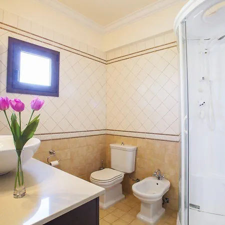 Vilă “villa With Amazing Seafront Views” Protaras 76 *