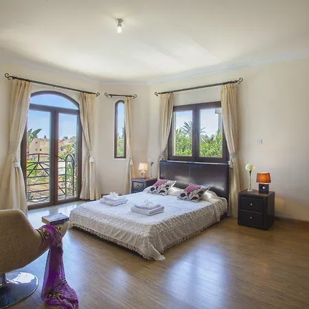 ヴィラ “villa With Amazing Seafront Views” Protaras 76 *